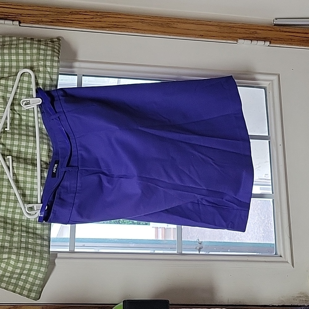 Pencil skirt